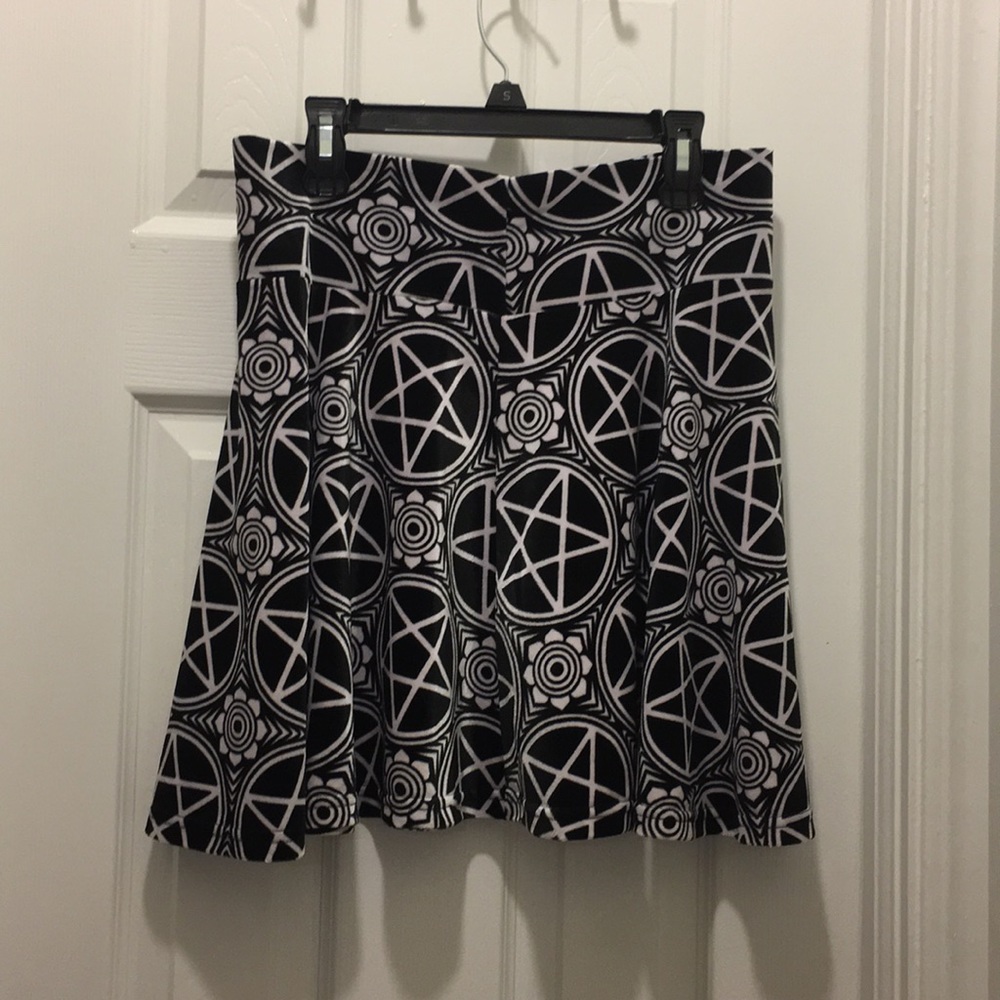 Killstar velvet pentagram skirt